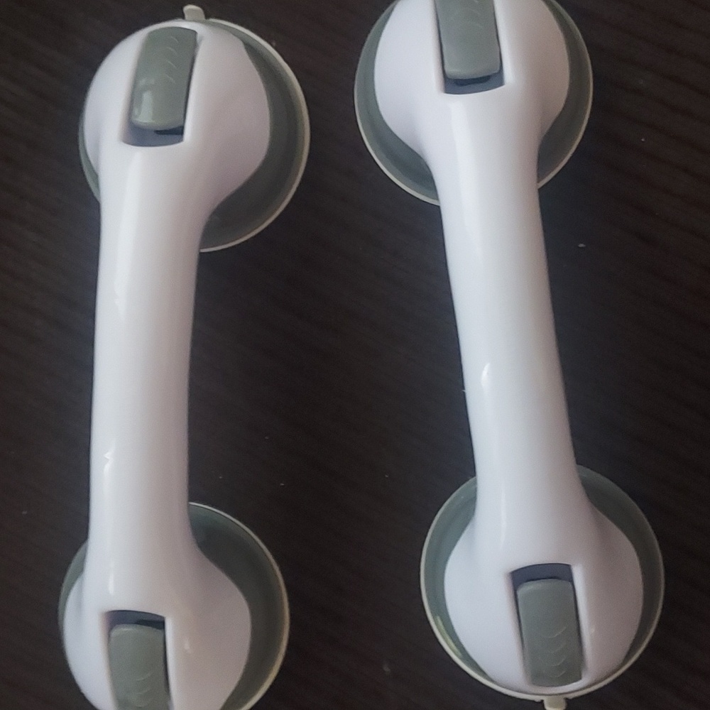 suction safety handles